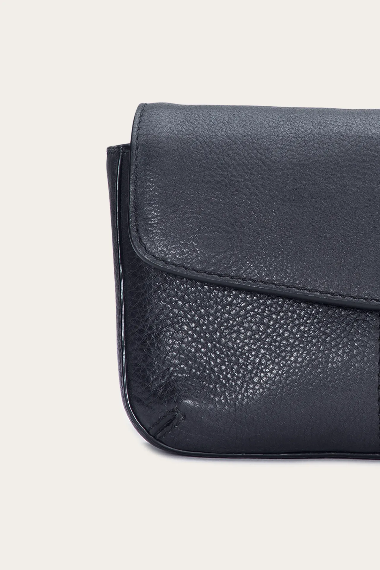 Frye Handbags^Claire Belt Bag BLACK