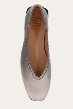 Frye Flats & Mules^Claire Flat