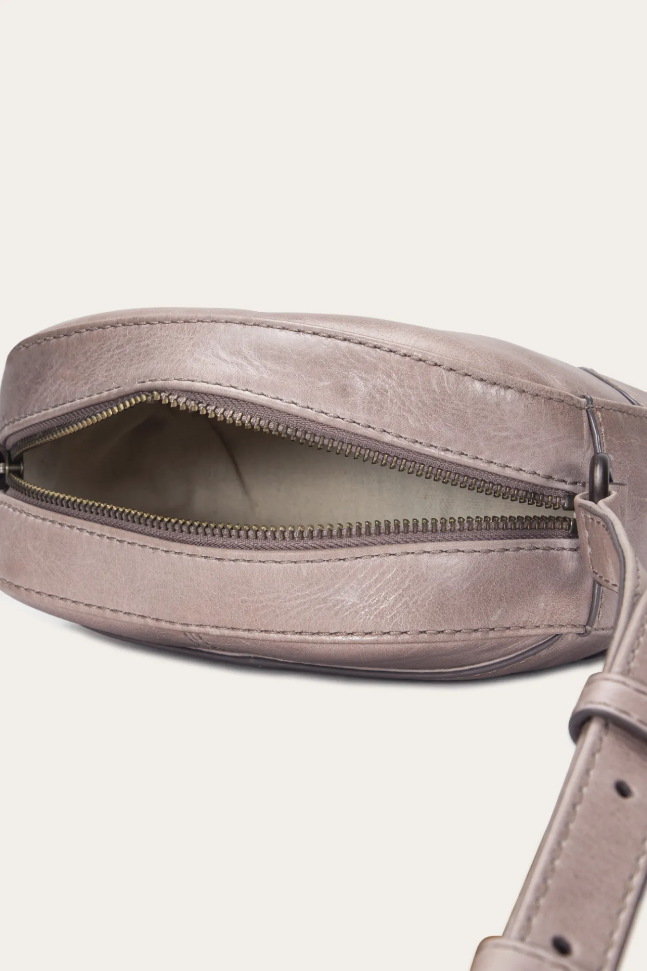 Frye Handbags^Melissa Camera Bag