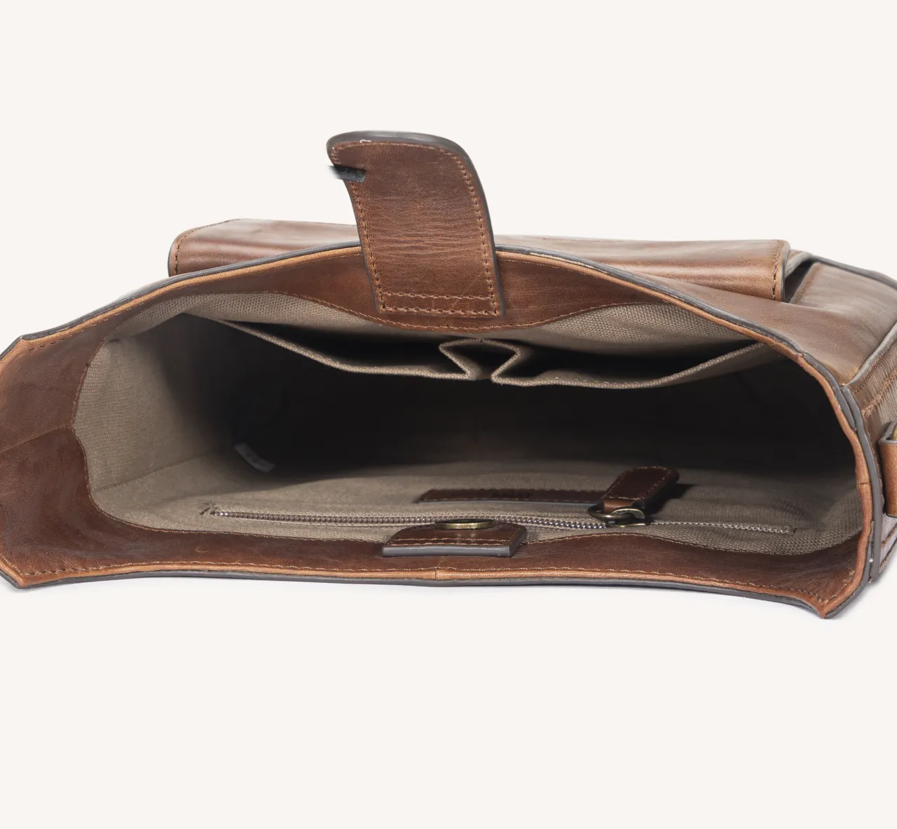 Frye Handbags^Melissa Magazine Crossbody