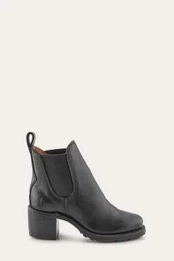 Frye Booties^Sabrina Chelsea