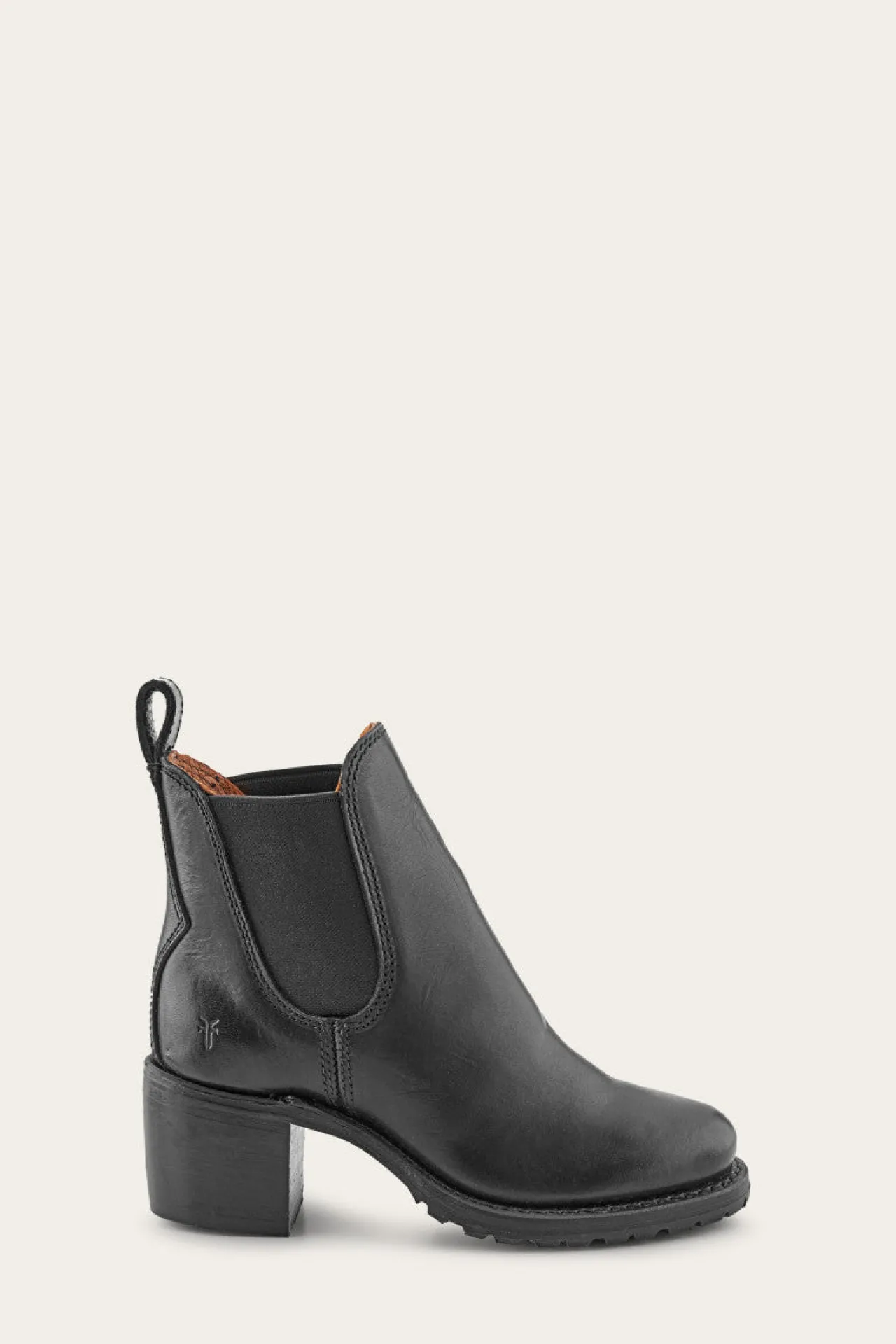 Frye Booties^Sabrina Chelsea