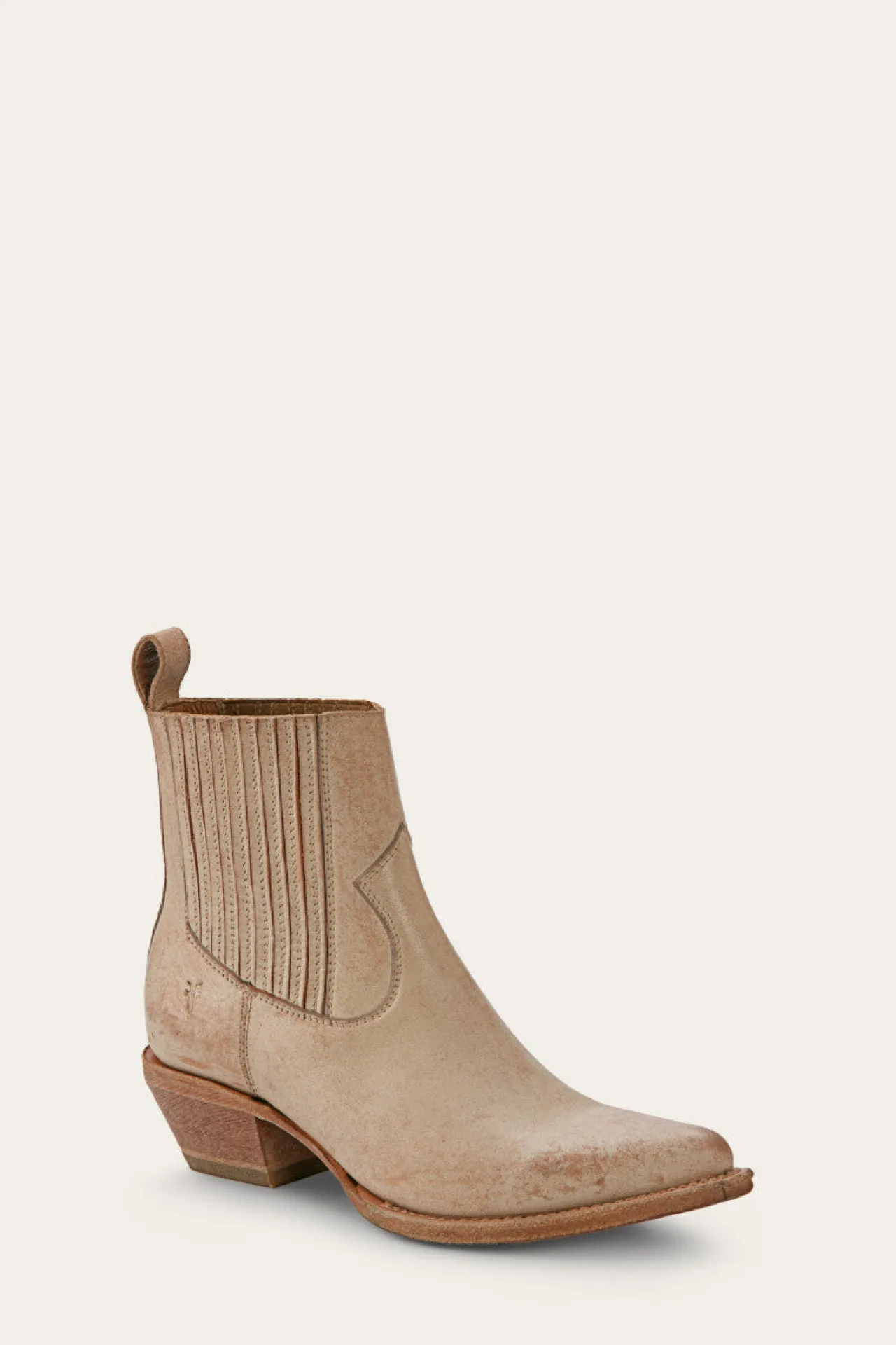 Frye Booties^Sacha Chelsea