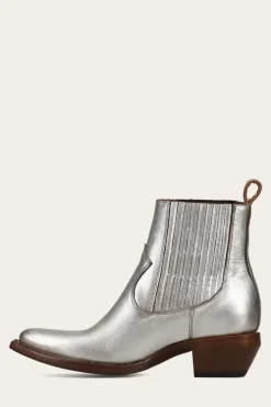 Frye Booties^Sacha Chelsea